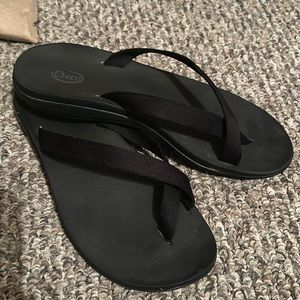 Chaco toe loop flip flop/ sandal size 11